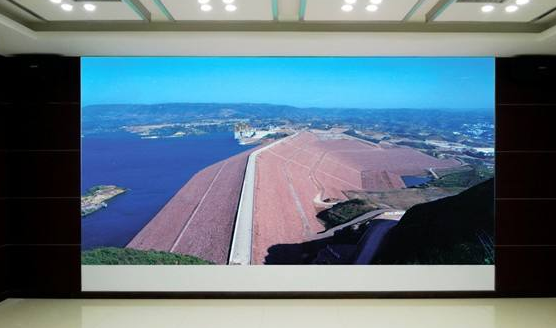 淺析小間距高清LED顯示屏花屏有哪些原因?